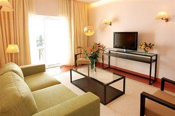 Penina Hotel & Golf Resort Портиман Екстериор снимка